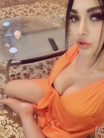 Полина